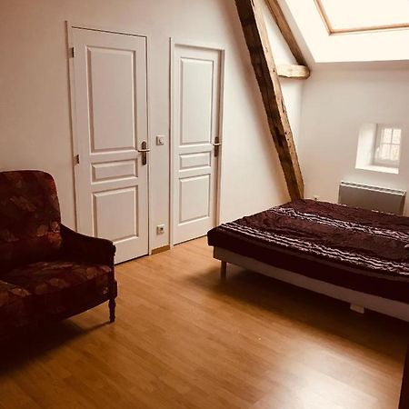 Chambre Du Ru D Ausson Châtel-Censoir Buitenkant foto
